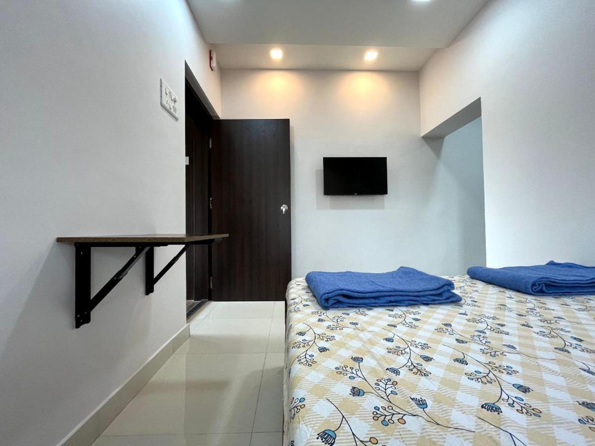 Ratnāgiri Gayatri Homestay מראה חיצוני תמונה