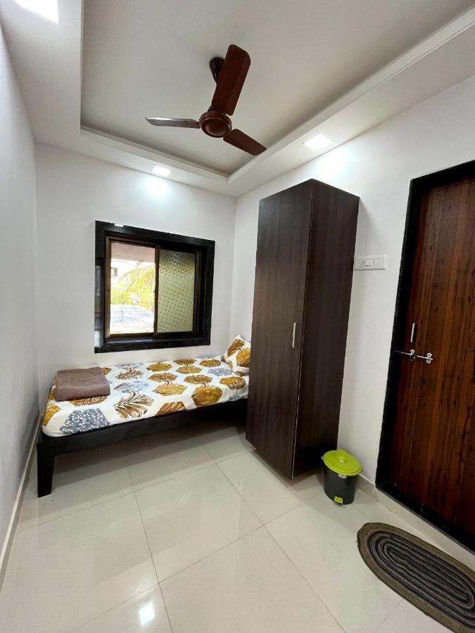 Ratnāgiri Gayatri Homestay מראה חיצוני תמונה