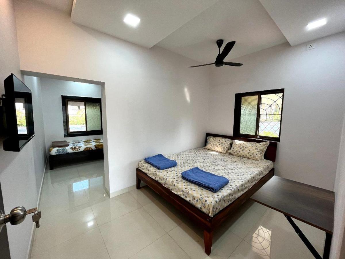 Ratnāgiri Gayatri Homestay מראה חיצוני תמונה
