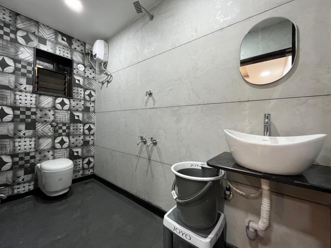 Ratnāgiri Gayatri Homestay מראה חיצוני תמונה